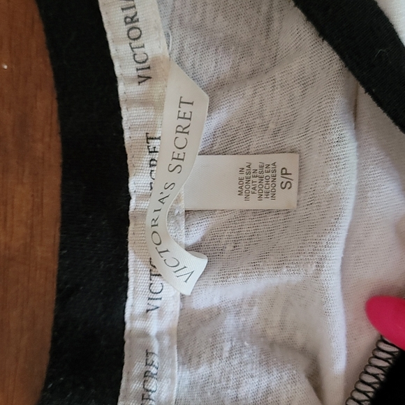 Cropped Boxy Victoria's Secret Pajama Top Size Small - Picture 3 of 9
